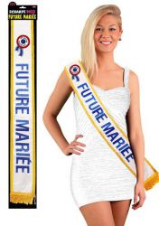 echarpe futur mariee 