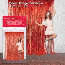 rideau a frange rouge 