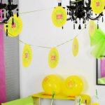 mini3-joyeux-anniversaire-fete-rire-amusement-banderole-flags-carton-rond-impression-jetable-decoration-promotion-qualite-theme-3.jpg