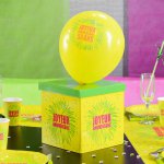 mini3-joyeux-anniversaire-fete-rire-amusement-tirelire-impression-couleur-jetable-decoration-carton-carree-promotion-qualite-theme-7.jpg