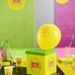 mini3-joyeux-anniversaire-fete-rire-amusement-tirelire-impression-couleur-jetable-decoration-carton-carree-promotion-qualite-theme-8.jpg