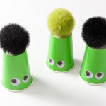 mini3-gobelet-boire-fete-yeux-rigolos-ambiance-table-invite-heureux-3.jpg