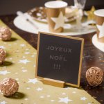 mini3-marque-table-carre-ardoise-pied-couleur-fete-amusement-ceremonie-decoration-8.jpg