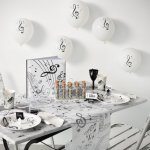 mini3-livre-musique-fete-ceremonie-table-decoration-noir-blanc-3.jpg