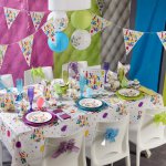 mini3-fete-salle-ambiance-table-ceremonie-anniversaire-mariage-bapteme-communion-couleur-decoration-coeur-plume-classe-3.jpg