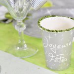 mini3-ceremonie-fete-joyeuses-fetes-decorations-salle-table-gobelets-11.jpg